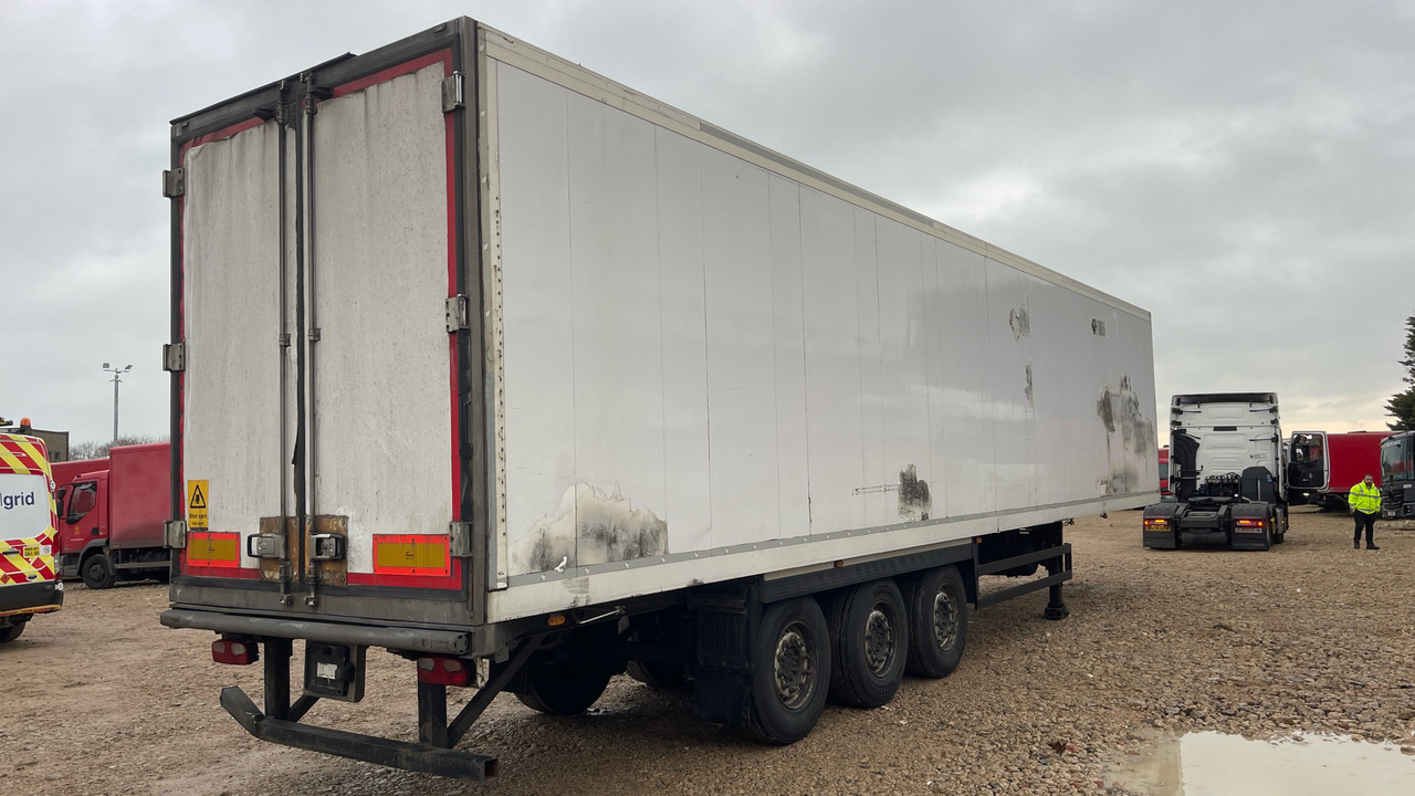 SCHMITZ FRIDGE BOX - קרון נגרר: תמונה 5 SCHMITZ FRIDGE BOX - קרון נגרר: תמונה 5