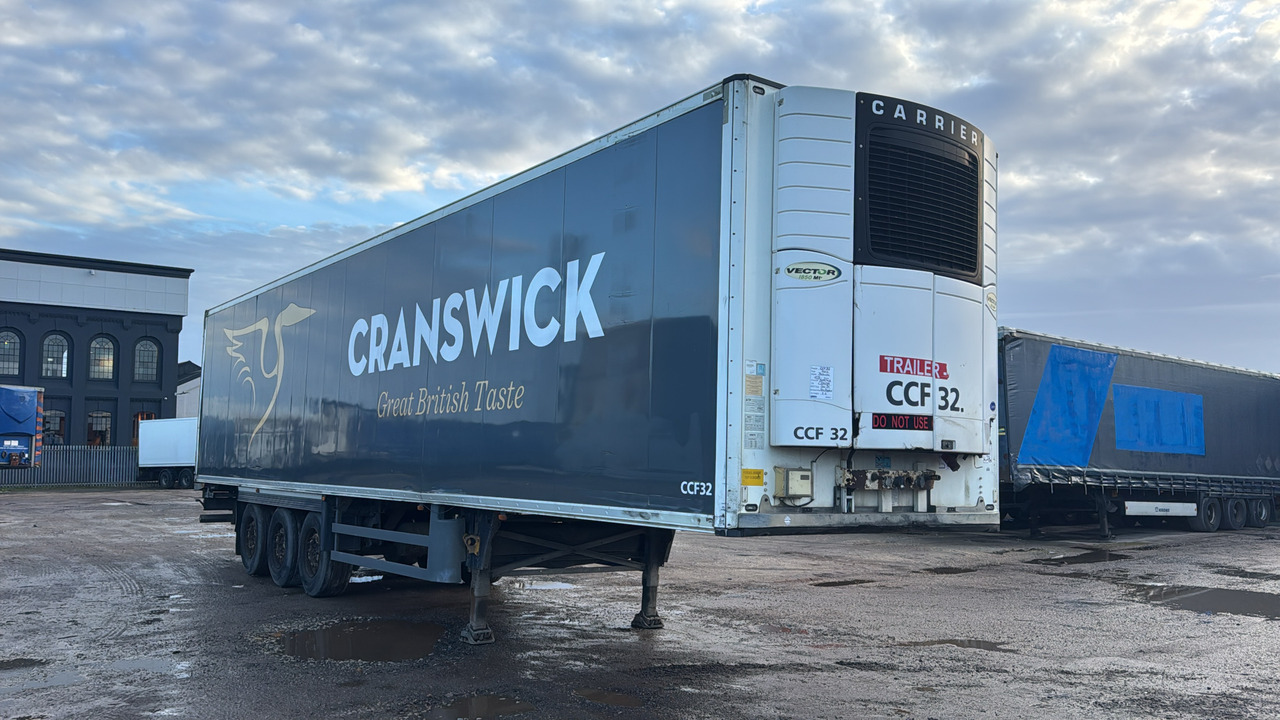 SCHMITZ FRIDGE BOX - קרון נגרר: תמונה 1 SCHMITZ FRIDGE BOX - קרון נגרר: תמונה 1