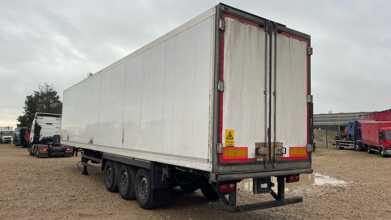 SCHMITZ FRIDGE BOX - קרון נגרר: תמונה 3 SCHMITZ FRIDGE BOX - קרון נגרר: תמונה 3