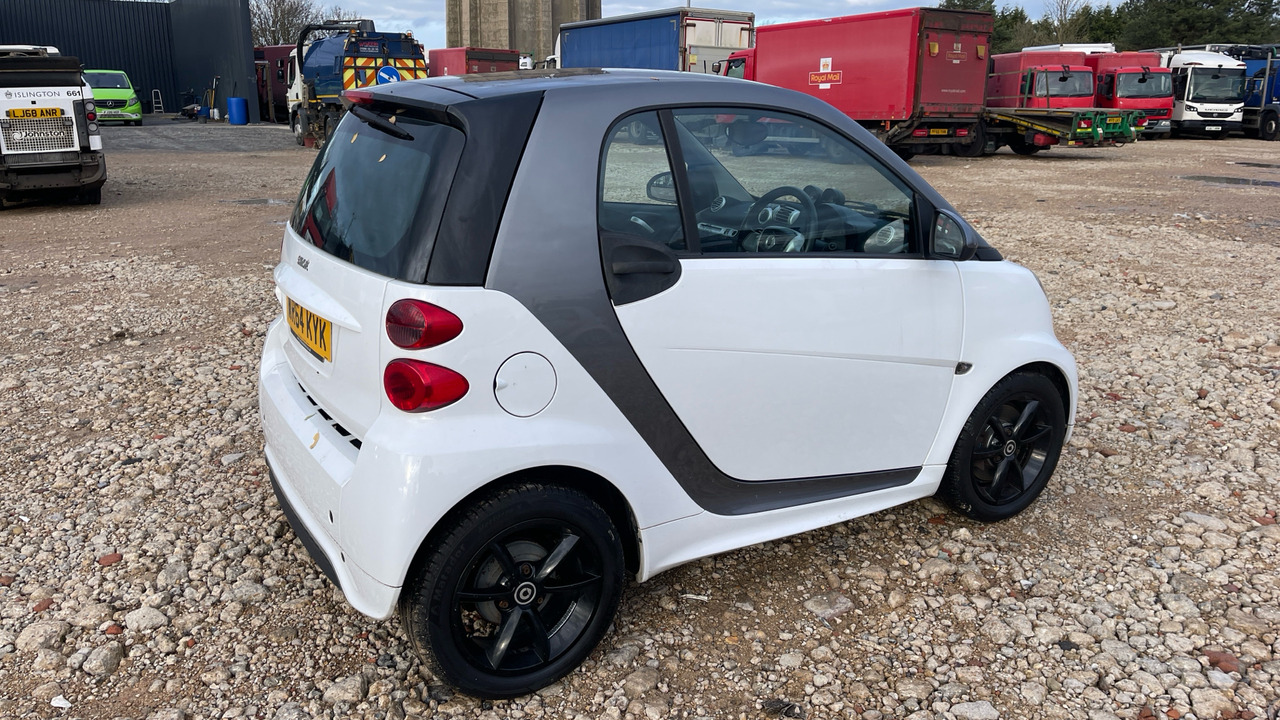 SMART FORTWO COUPE GRANDSTYLE - האצ'בק: תמונה 4 SMART FORTWO COUPE GRANDSTYLE - האצ'בק: תמונה 4