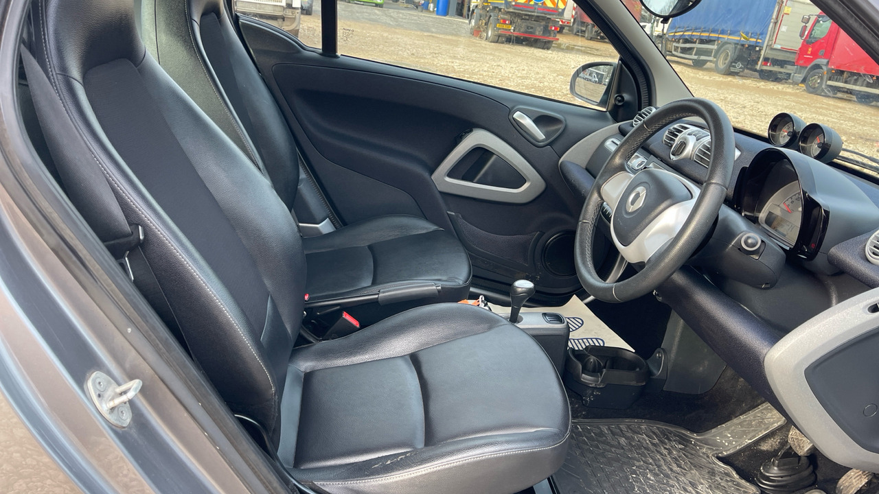 SMART FORTWO COUPE GRANDSTYLE - האצ'בק: תמונה 5 SMART FORTWO COUPE GRANDSTYLE - האצ'בק: תמונה 5