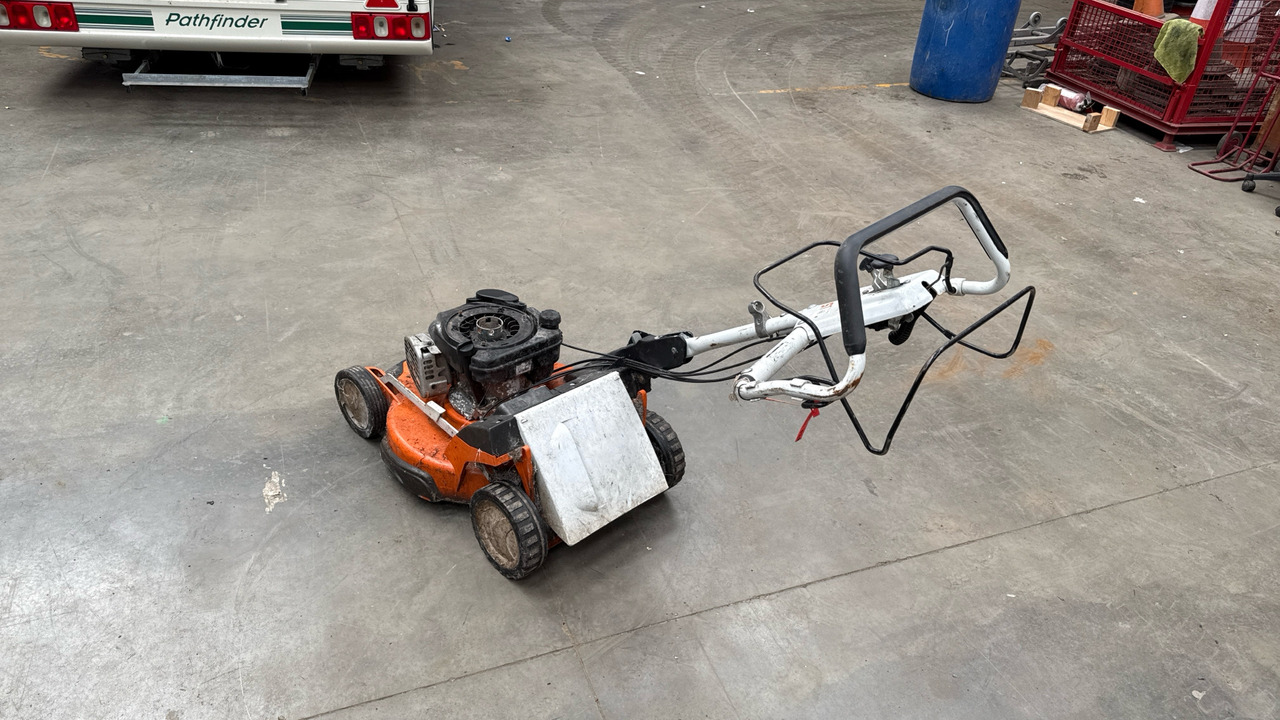 STIHL - ציוד בנייה: תמונה 1 STIHL - ציוד בנייה: תמונה 1