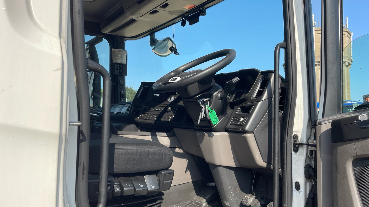 Scania P 250 - משאית קירור: תמונה 5 Scania P 250 - משאית קירור: תמונה 5