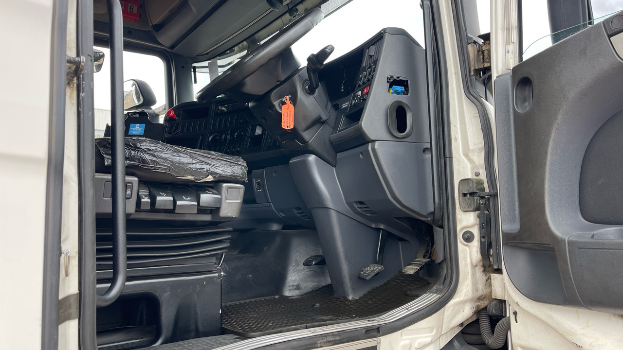 Scania R 440 - משאית צד נופל/ שטוחה, משאית מנוף: תמונה 5 Scania R 440 - משאית צד נופל/ שטוחה, משאית מנוף: תמונה 5