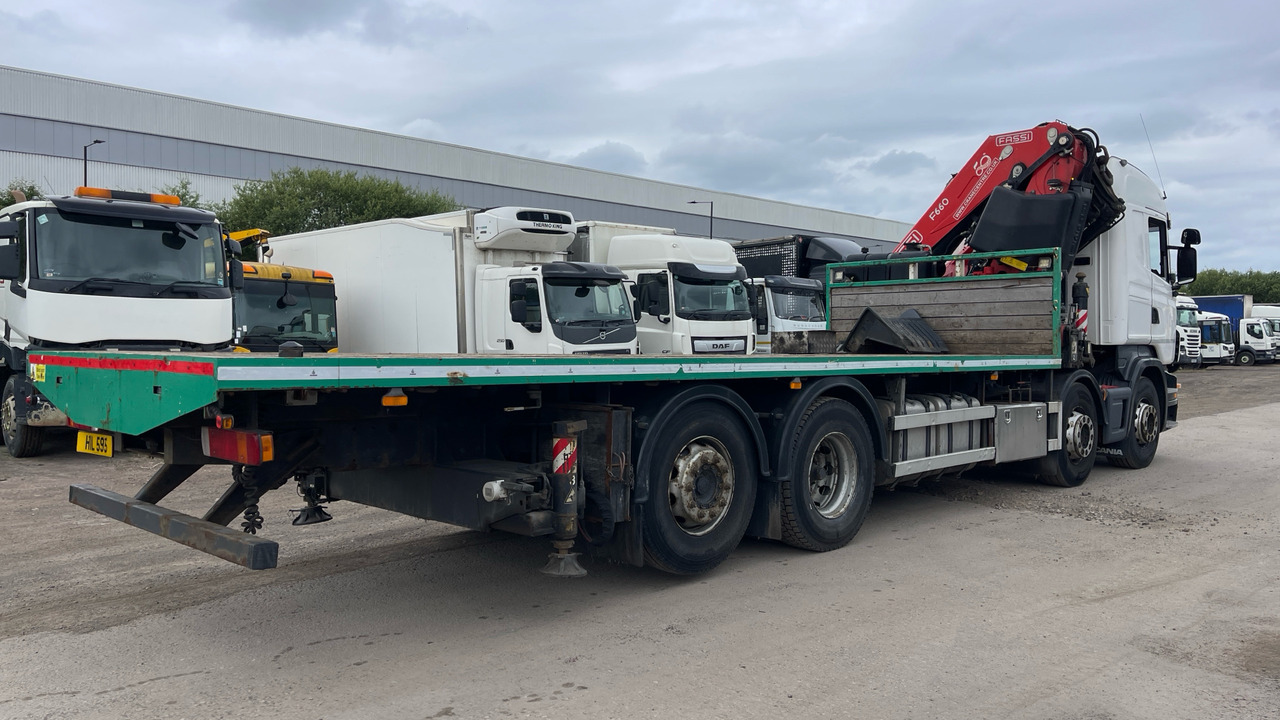 Scania R 440 - משאית צד נופל/ שטוחה, משאית מנוף: תמונה 4 Scania R 440 - משאית צד נופל/ שטוחה, משאית מנוף: תמונה 4