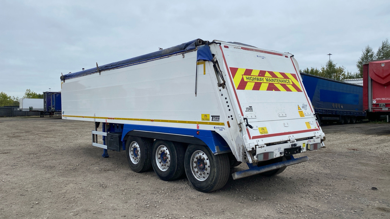 TITAN TRAILERS WALKING FLOOR - סמיטריילר עם רצפת הליכה: תמונה 4 TITAN TRAILERS WALKING FLOOR - סמיטריילר עם רצפת הליכה: תמונה 4