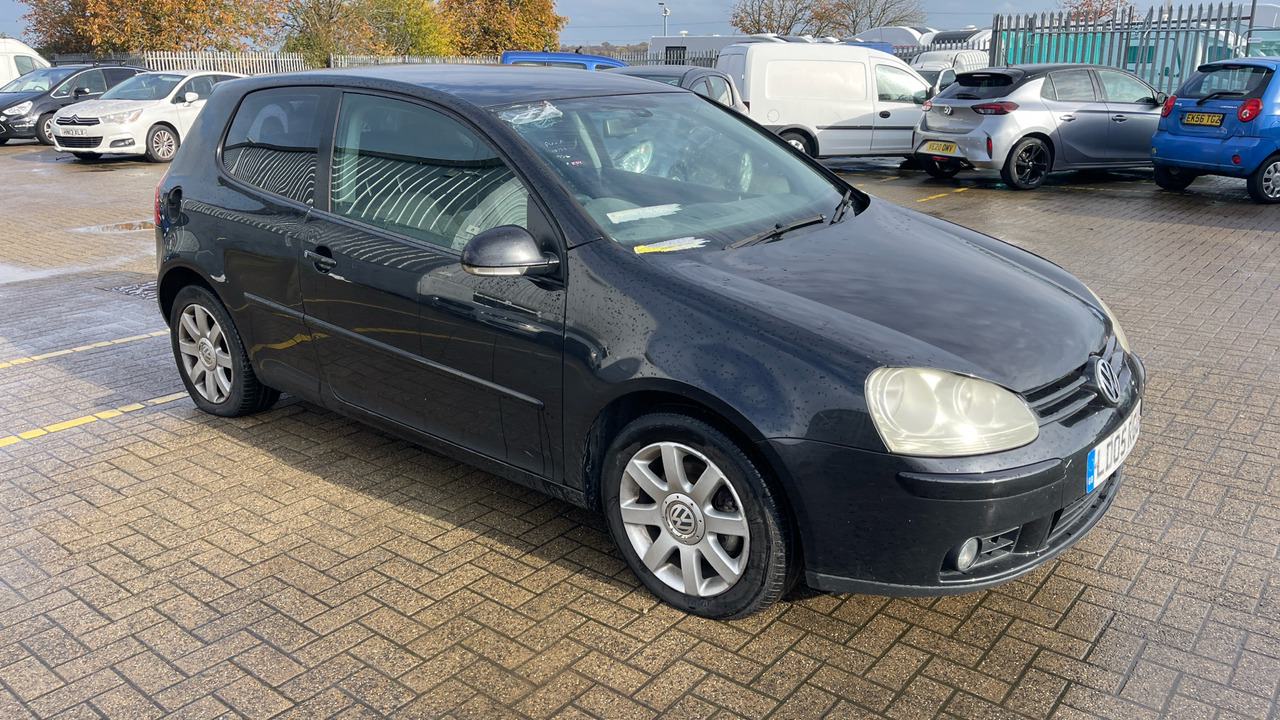 VOLKSWAGEN GOLF 2.0 GT FSI - האצ'בק: תמונה 1 VOLKSWAGEN GOLF 2.0 GT FSI - האצ'בק: תמונה 1