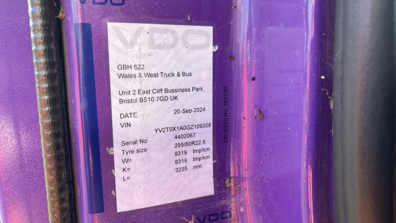 משאית וילונות צד VOLVO FL 250: תמונה 17