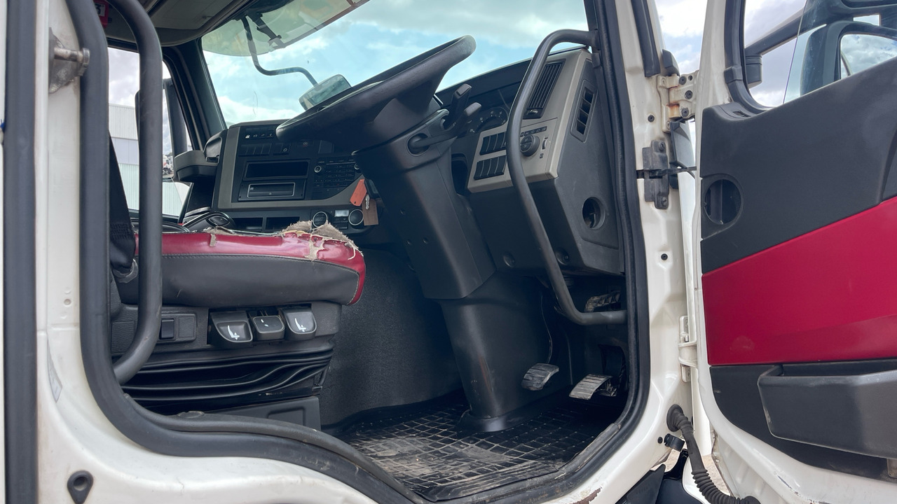 VOLVO FM 370 - משאית הרמת וו: תמונה 5 VOLVO FM 370 - משאית הרמת וו: תמונה 5