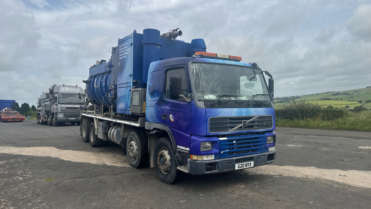 VOLVO FM12 - משאית ואקום: תמונה 1 VOLVO FM12 - משאית ואקום: תמונה 1