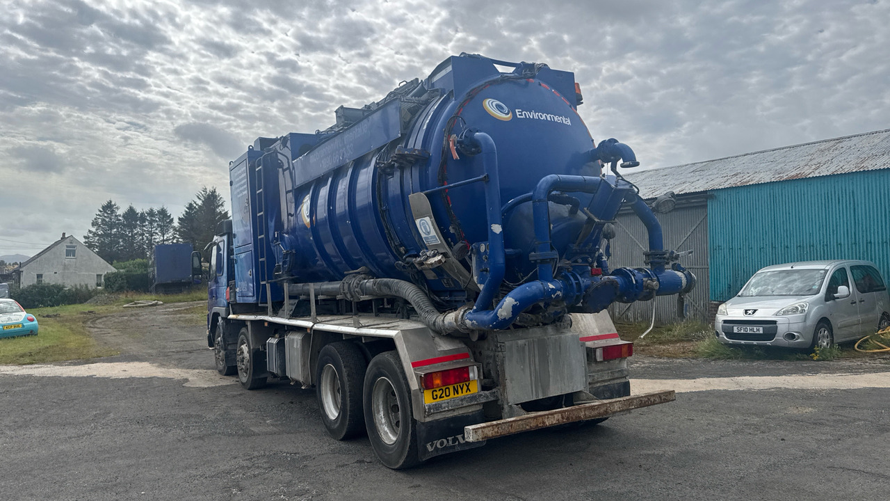 VOLVO FM12 - משאית ואקום: תמונה 3 VOLVO FM12 - משאית ואקום: תמונה 3