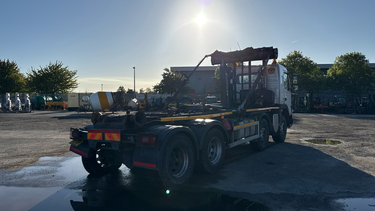 Volvo FMX 380 - משאית הרמת וו: תמונה 4 Volvo FMX 380 - משאית הרמת וו: תמונה 4