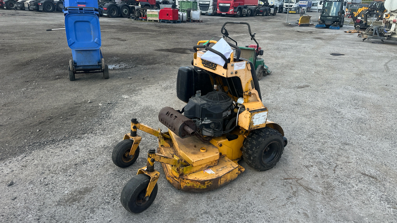 WRIGHT STANDER QUAD LEVER - מכסחת גינה: תמונה 2 WRIGHT STANDER QUAD LEVER - מכסחת גינה: תמונה 2