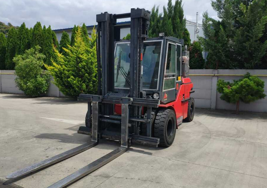 Dan Truck 9680 DD - מלגזת סולר: תמונה 1 Dan Truck 9680 DD - מלגזת סולר: תמונה 1