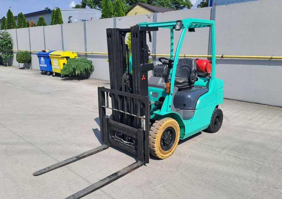 Mitsubishi FG25N - מלגזת LPG: תמונה 5 Mitsubishi FG25N - מלגזת LPG: תמונה 5