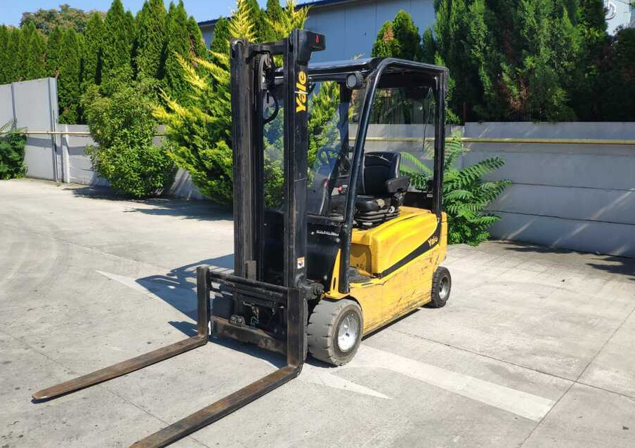 Yale ERP20VF - מלגזה חשמלית: תמונה 1 Yale ERP20VF - מלגזה חשמלית: תמונה 1