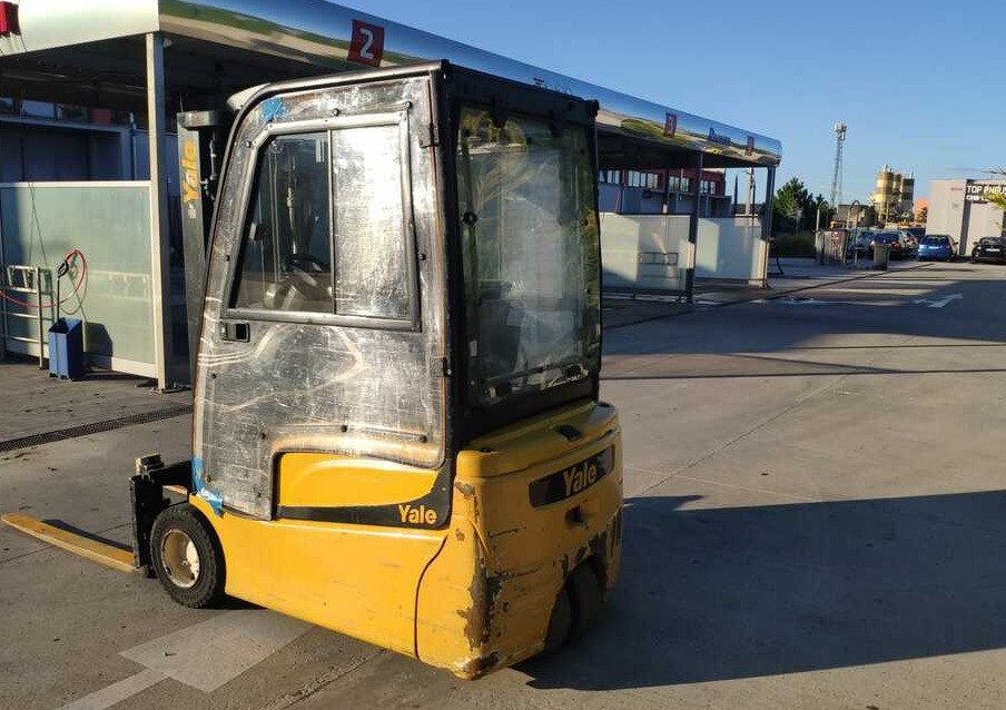 Yale ERP20VT - מלגזה חשמלית: תמונה 2 Yale ERP20VT - מלגזה חשמלית: תמונה 2