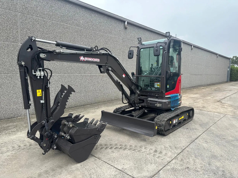 Rhinoceros XN35 PRO - מיני מחפר: תמונה 2 Rhinoceros XN35 PRO - מיני מחפר: תמונה 2