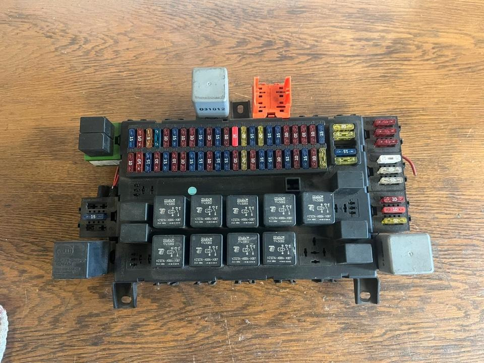 DAF Sicherungskasten - נתיך עבור משאית: תמונה 2 DAF Sicherungskasten - נתיך עבור משאית: תמונה 2