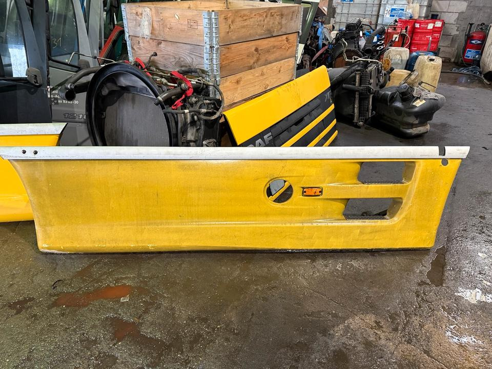 DAF XF 105.460 Seitenspoiler Links & Rechts - חלקי חילוף: תמונה 4 DAF XF 105.460 Seitenspoiler Links & Rechts - חלקי חילוף: תמונה 4