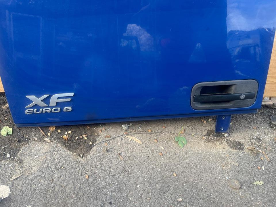 DAF XF 460 EU6 Fahrertür Blau Links Spiegel Innenverkleidung - דלת וחלקים עבור משאית: תמונה 4 DAF XF 460 EU6 Fahrertür Blau Links Spiegel Innenverkleidung - דלת וחלקים עבור משאית: תמונה 4