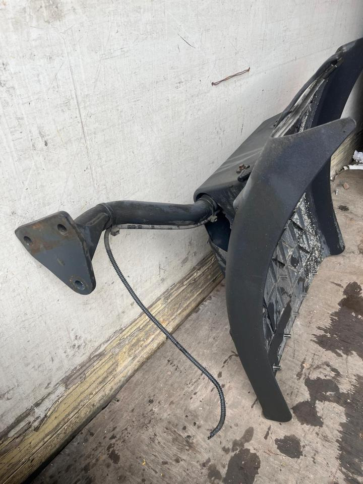 IVECO Stralis 450 Kotflügel vorne links 41299389 / 41299388 - כנפון עבור משאית: תמונה 4 IVECO Stralis 450 Kotflügel vorne links 41299389 / 41299388 - כנפון עבור משאית: תמונה 4