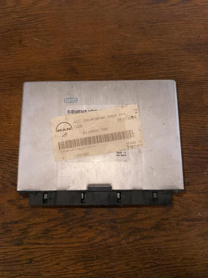 MAN ACC Steuergerät 81.25805.7080 - ECU עבור משאית: תמונה 2 MAN ACC Steuergerät 81.25805.7080 - ECU עבור משאית: תמונה 2