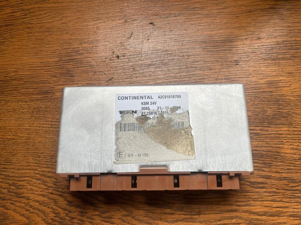 MAN Continental KSM Steuergerät 81.25816-7011 - ECU עבור משאית: תמונה 1 MAN Continental KSM Steuergerät 81.25816-7011 - ECU עבור משאית: תמונה 1