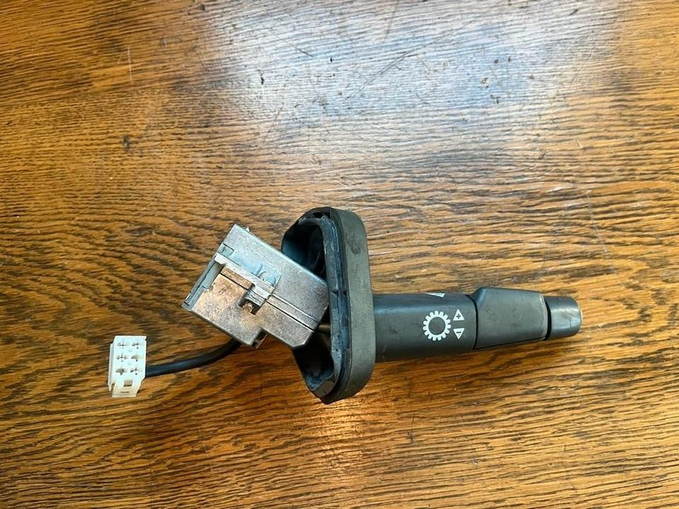 MAN Lenkstockschalter, Schalter, Schalhebel 81255090130 - מתג עמוד היגוי עבור משאית: תמונה 3 MAN Lenkstockschalter, Schalter, Schalhebel 81255090130 - מתג עמוד היגוי עבור משאית: תמונה 3