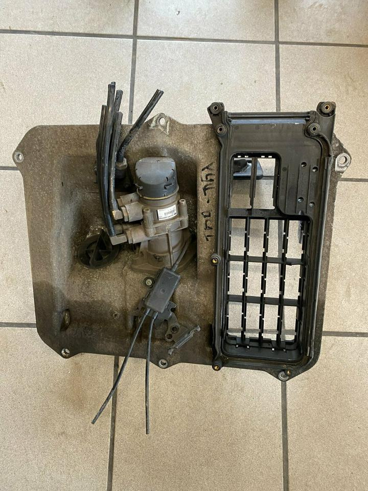 MAN TGA TGX Fußbremsventil 81259706103 Knorr Bremse 81521306298 - שסתום בלמים עבור משאית: תמונה 1 MAN TGA TGX Fußbremsventil 81259706103 Knorr Bremse 81521306298 - שסתום בלמים עבור משאית: תמונה 1