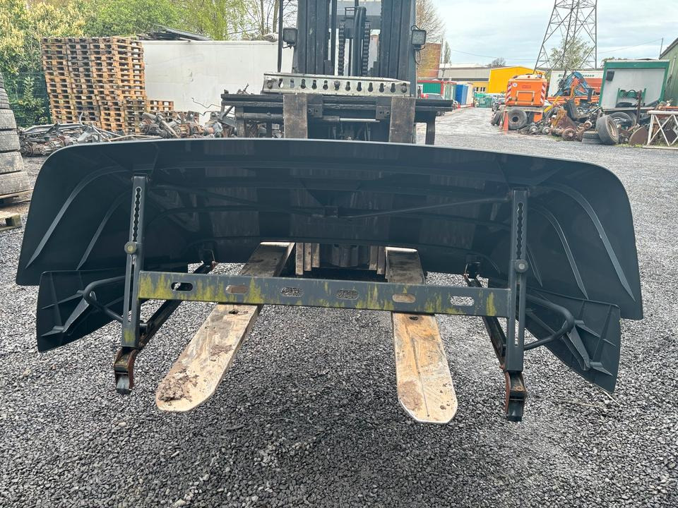 MAN TGL Dachspoiler - כנפון עבור משאית: תמונה 4 MAN TGL Dachspoiler - כנפון עבור משאית: תמונה 4