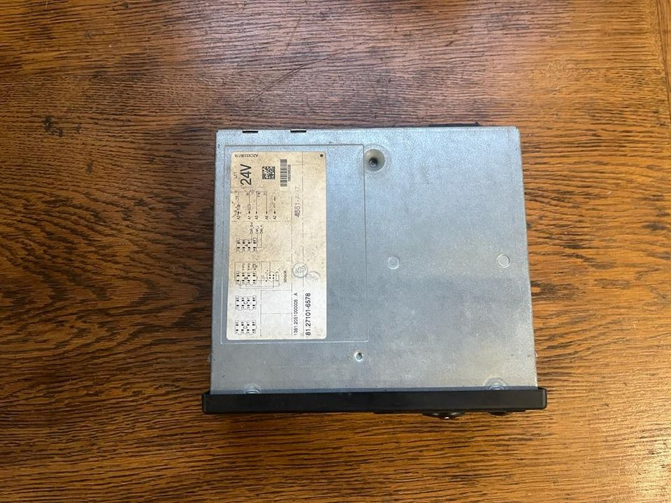 MAN TGX TGS TGA TGL Tachograph 81.27101-6578 - טכוגרף עבור משאית: תמונה 4 MAN TGX TGS TGA TGL Tachograph 81.27101-6578 - טכוגרף עבור משאית: תמונה 4
