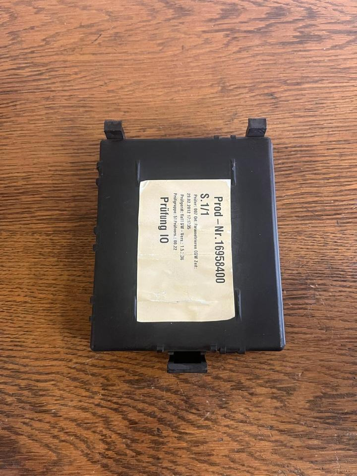 Mercedes Actros MP4 Central Gateway Steuergerät A0004461127 - ECU עבור משאית: תמונה 4 Mercedes Actros MP4 Central Gateway Steuergerät A0004461127 - ECU עבור משאית: תמונה 4