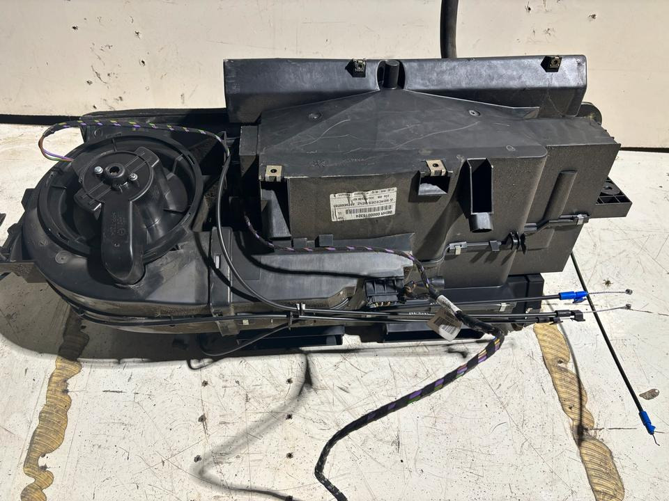 Mercedes Atego 1 Heizungskasten/Klimakasten A9738300161 - חימום/ אוורור עבור משאית: תמונה 5 Mercedes Atego 1 Heizungskasten/Klimakasten A9738300161 - חימום/ אוורור עבור משאית: תמונה 5