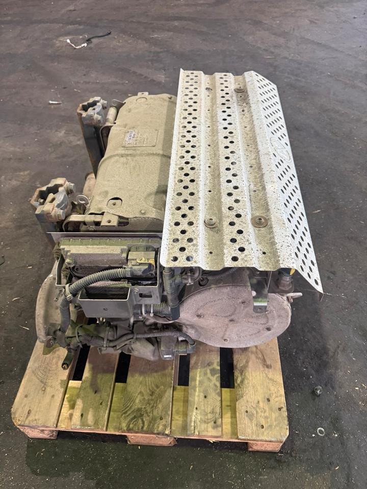 Mercedes Atego 4 EU6 Auspuff Katalysator A0044902812 - ממיר קטליטי עבור משאית: תמונה 4 Mercedes Atego 4 EU6 Auspuff Katalysator A0044902812 - ממיר קטליטי עבור משאית: תמונה 4