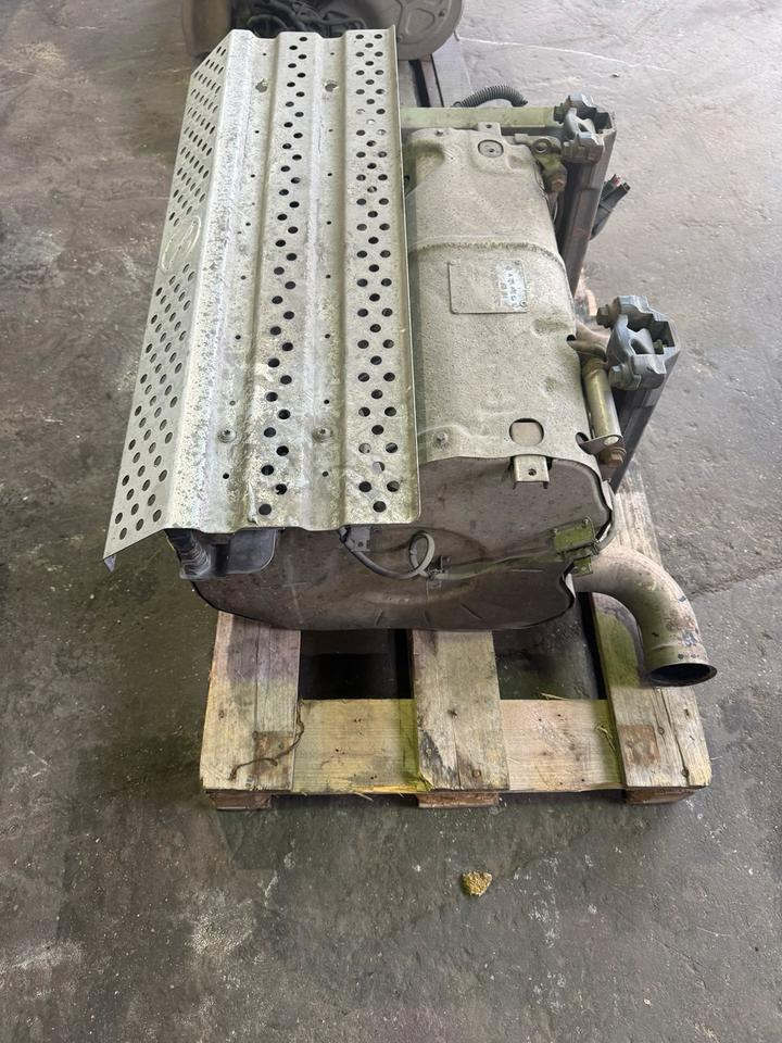Mercedes Atego 4 EU6 Auspuff Katalysator A0054906912 - ממיר קטליטי עבור משאית: תמונה 1 Mercedes Atego 4 EU6 Auspuff Katalysator A0054906912 - ממיר קטליטי עבור משאית: תמונה 1