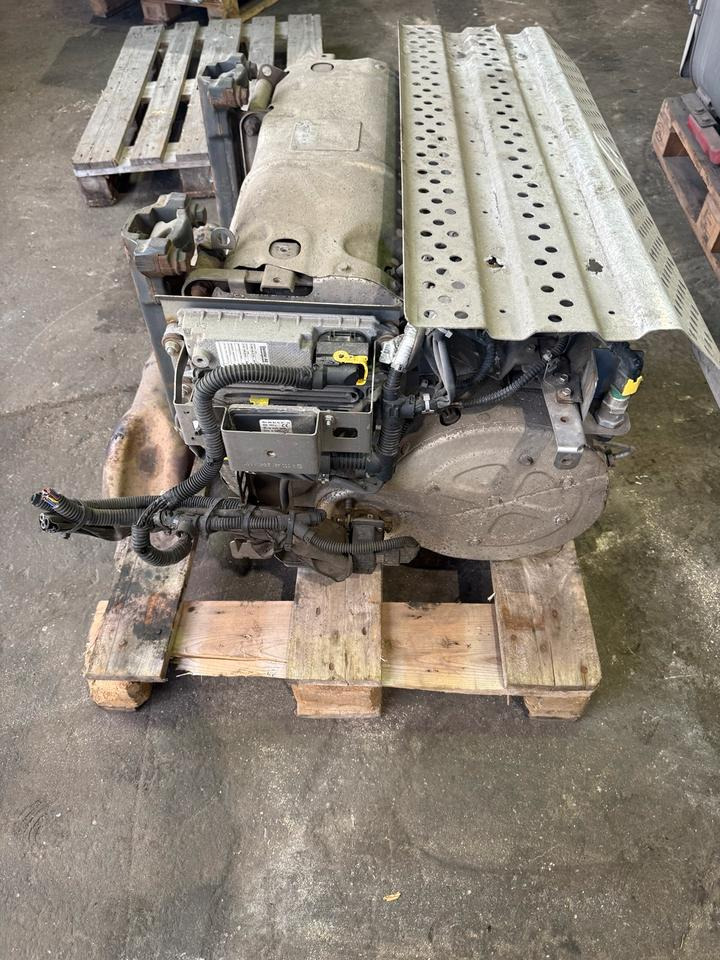 Mercedes Atego 4 EU6 Auspuff Katalysator A0054906912 - ממיר קטליטי עבור משאית: תמונה 3 Mercedes Atego 4 EU6 Auspuff Katalysator A0054906912 - ממיר קטליטי עבור משאית: תמונה 3