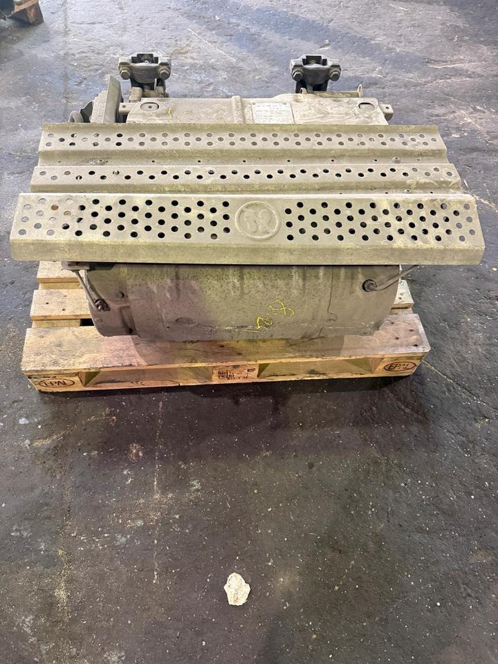 Mercedes Atego 4 EU6 Auspuff Katalysator A0064905612 - ממיר קטליטי עבור משאית: תמונה 3 Mercedes Atego 4 EU6 Auspuff Katalysator A0064905612 - ממיר קטליטי עבור משאית: תמונה 3