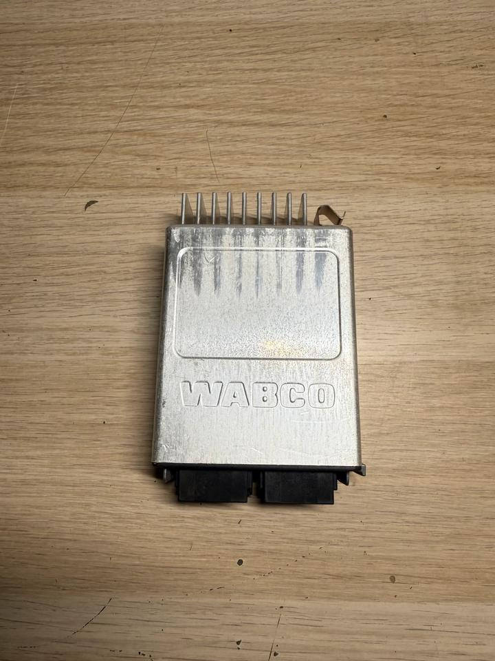 Mercedes Atego WABCO ECAS Steuergerät 0004462117 - ECU עבור משאית: תמונה 3 Mercedes Atego WABCO ECAS Steuergerät 0004462117 - ECU עבור משאית: תמונה 3