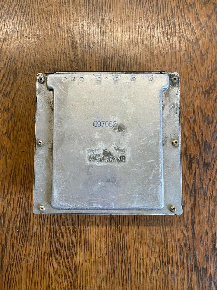 Mercedes Sprinter BOSCH Steuergerät A 000 153 73 79 - ECU עבור משאית: תמונה 3 Mercedes Sprinter BOSCH Steuergerät A 000 153 73 79 - ECU עבור משאית: תמונה 3