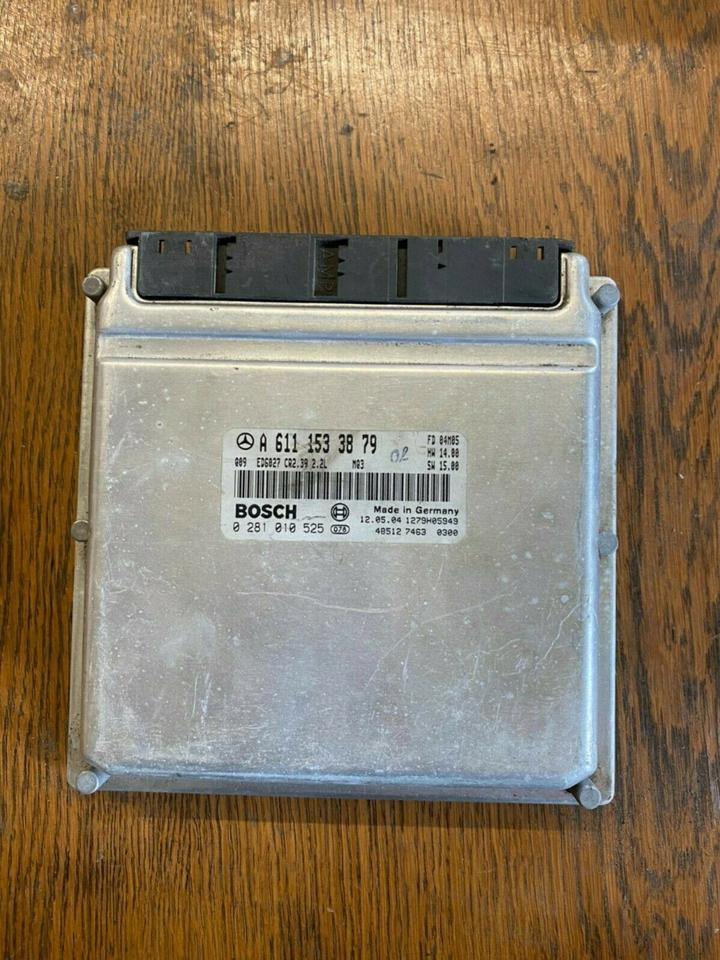 Mercedes Sprinter BOSCH Steuergerät A 611 153 38 79 - ECU עבור משאית: תמונה 1 Mercedes Sprinter BOSCH Steuergerät A 611 153 38 79 - ECU עבור משאית: תמונה 1