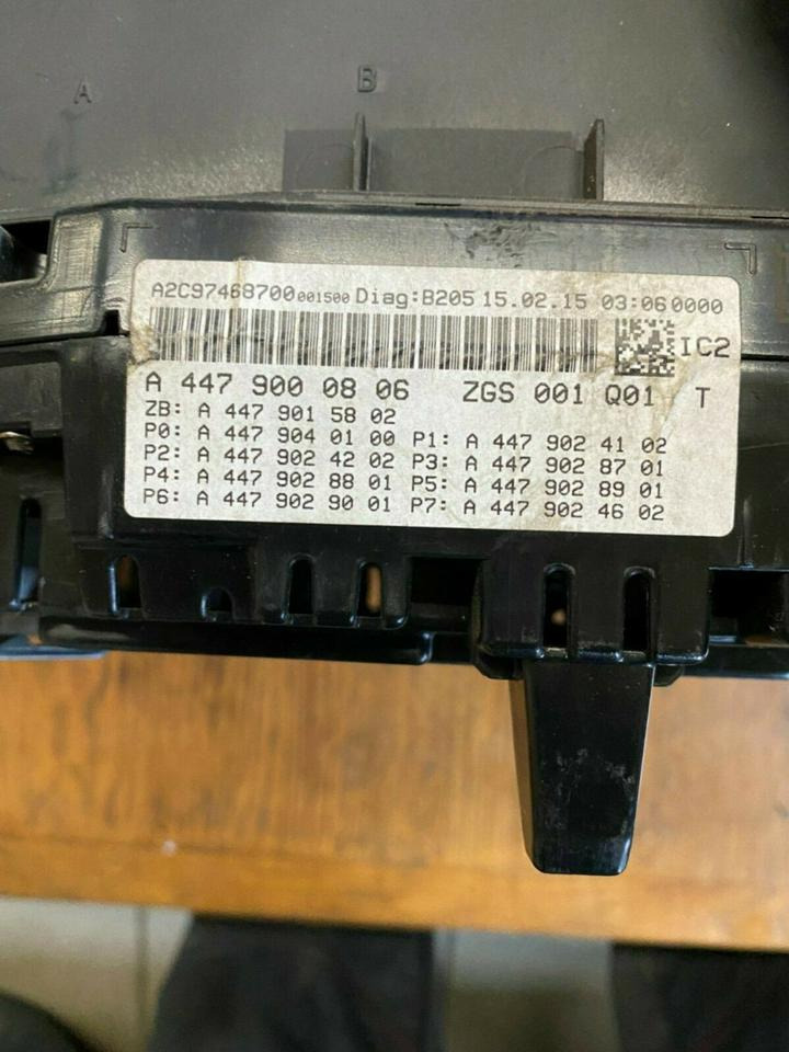 Mercedes Vito Kombiinstrument Tacho A4479000806 - טכוגרף עבור משאית: תמונה 2 Mercedes Vito Kombiinstrument Tacho A4479000806 - טכוגרף עבור משאית: תמונה 2