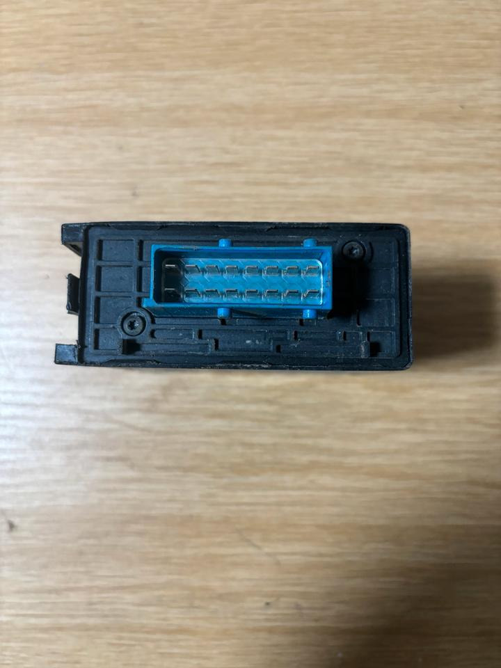 SCANIA Electronic Exhaust Brake Steuergerät 1428602 - ECU עבור משאית: תמונה 2 SCANIA Electronic Exhaust Brake Steuergerät 1428602 - ECU עבור משאית: תמונה 2