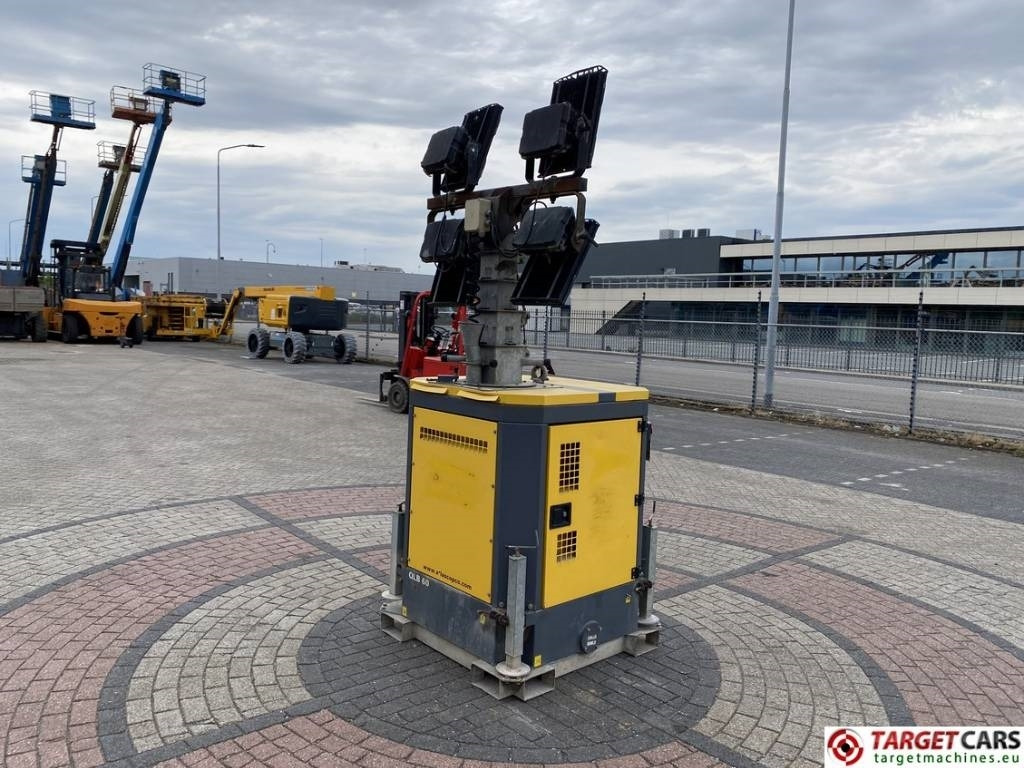 Atlas Copco QLB60 Tower Light 4x350W - מגדל תאורה: תמונה 2 Atlas Copco QLB60 Tower Light 4x350W - מגדל תאורה: תמונה 2