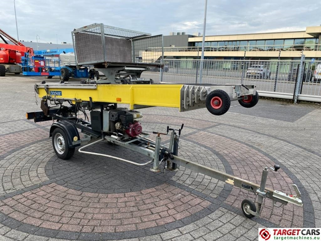 Böcker Boecker 18/0-7 Material Lift 1800cm 250cm - פלטפורמה אווירית: תמונה 2 Böcker Boecker 18/0-7 Material Lift 1800cm 250cm - פלטפורמה אווירית: תמונה 2