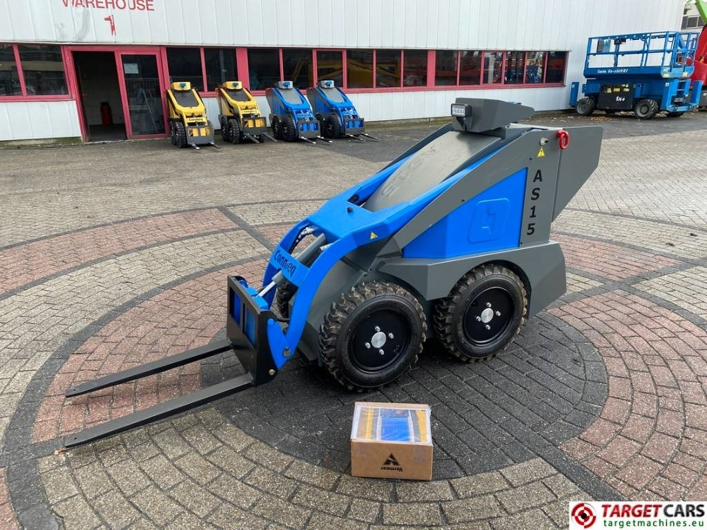 Conmeq AS15 Mini Skid Steer Electric Wheel Loader - מעמיס היגוי החלקה: תמונה 1 Conmeq AS15 Mini Skid Steer Electric Wheel Loader - מעמיס היגוי החלקה: תמונה 1
