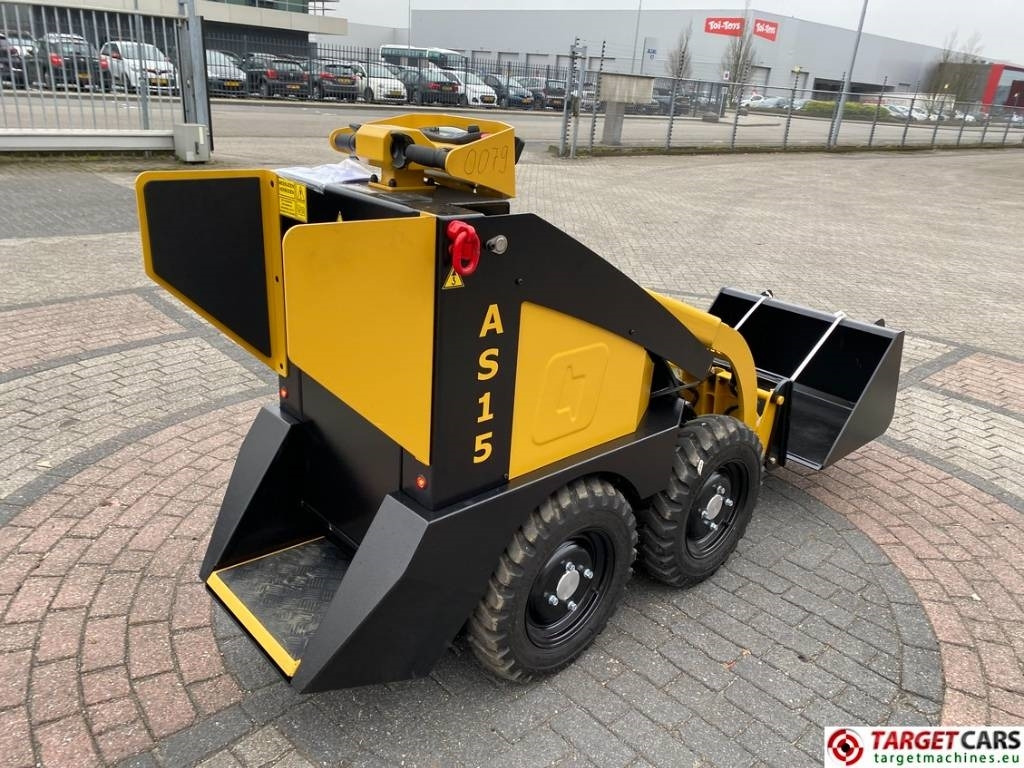 Conmeq AS15 Mini Skid Steer Loader 4x4 Electric - מעמיס היגוי החלקה: תמונה 3 Conmeq AS15 Mini Skid Steer Loader 4x4 Electric - מעמיס היגוי החלקה: תמונה 3
