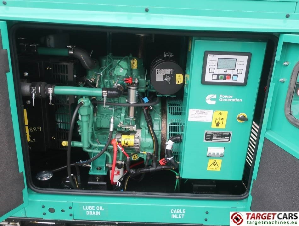 Cummins C15D5P Diesel 15KVA Generator 415V/230V Stamford - ערכת גנרטורים: תמונה 5 Cummins C15D5P Diesel 15KVA Generator 415V/230V Stamford - ערכת גנרטורים: תמונה 5