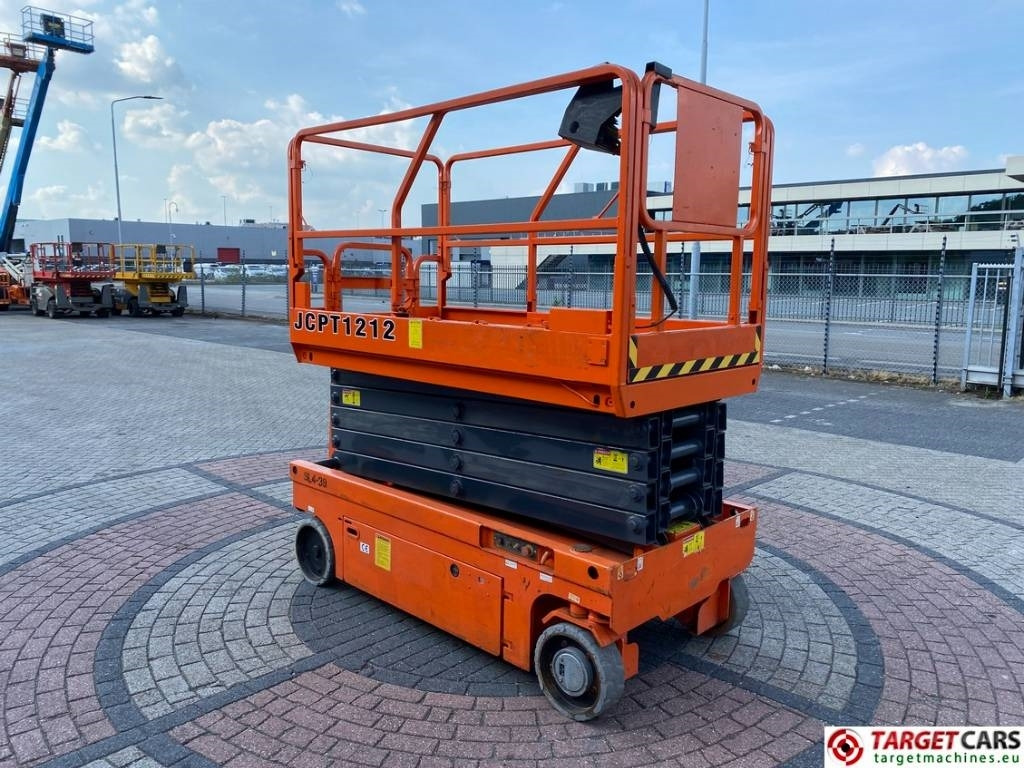 Dingli JCPT1212DC Electric Scissor Work Lift 1200cm  - מעלית מספריים: תמונה 2 Dingli JCPT1212DC Electric Scissor Work Lift 1200cm  - מעלית מספריים: תמונה 2