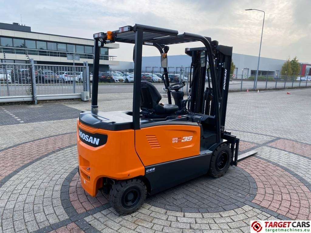 Doosan B35X-7 Electric Forklift 3.5T Triplex-438cm Unused - מלגזה חשמלית: תמונה 3 Doosan B35X-7 Electric Forklift 3.5T Triplex-438cm Unused - מלגזה חשמלית: תמונה 3
